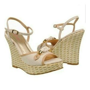 Lilly Pulitzer Just a Little Knotty Wedges